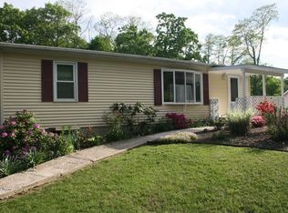 42 Bahret Ave, Poughkeepsie, NY 12601