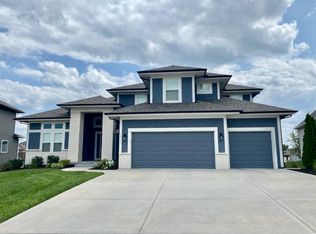 15721 W 165th Ter, Olathe, KS 66062