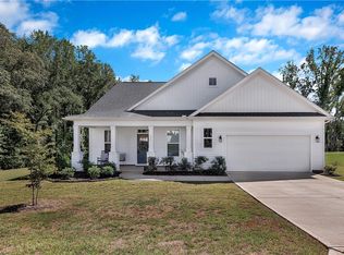 715 Oak Hill Ln, Belton, SC 29627
