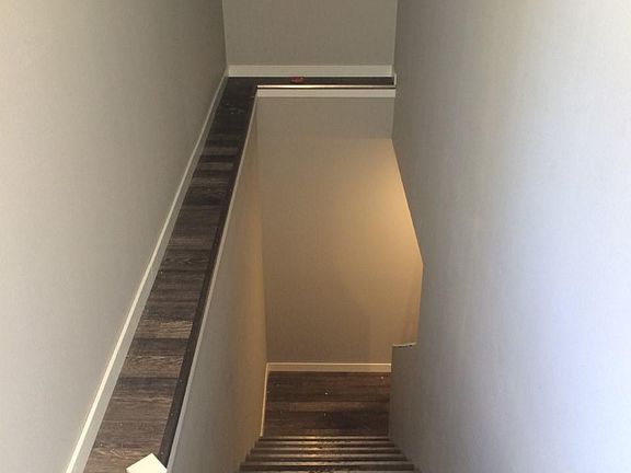 5th image of 707 Cottonwood St #B