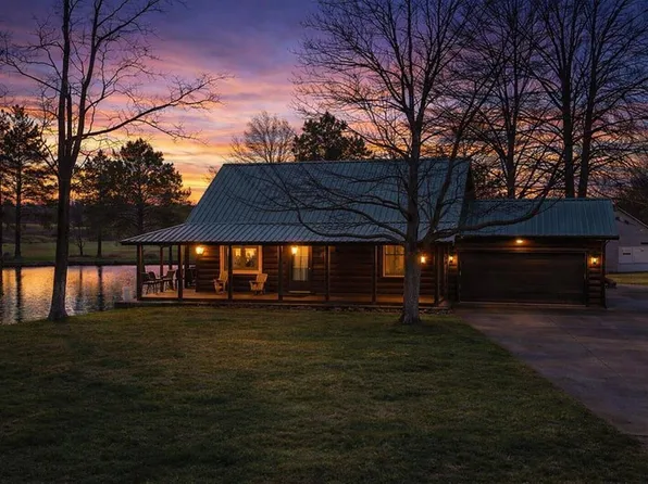 2405 Birch Dr, Ferdinand, IN 47532