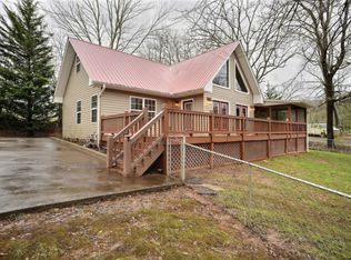 679 Gray St, Blue Ridge, GA 30513