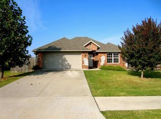 702 SW Castlewood St, Bentonville, AR 72712