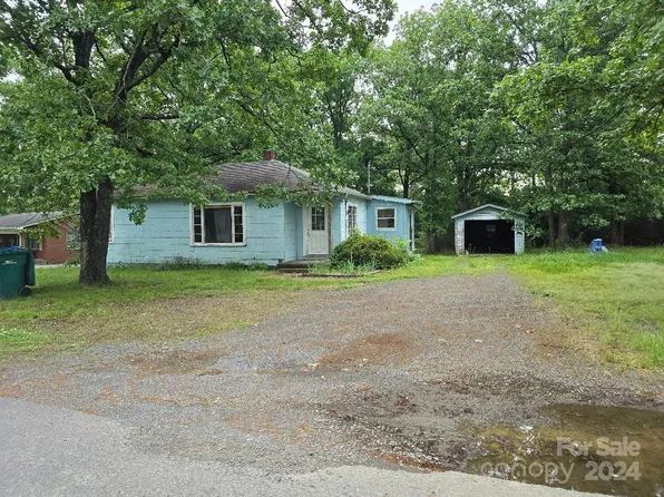 108 & 114 Bradford St, Richfield, NC 28137