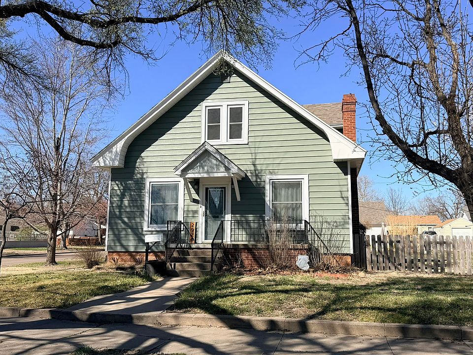 1st image of 2924 Forest Ave