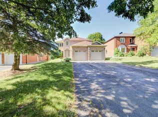 341 Jelley Ave, Newmarket, ON L3X 1S4