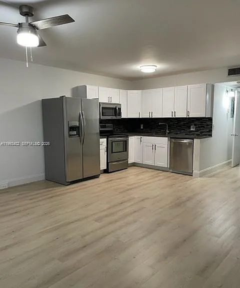 251 SW 132nd Way #204H — Photo 2