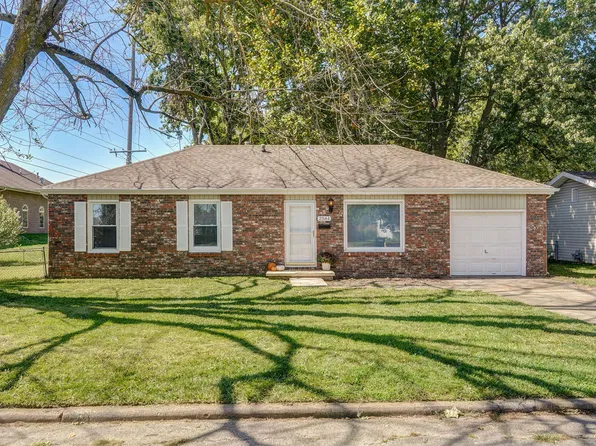 2561 S Westwood Avenue, Springfield, MO 65807