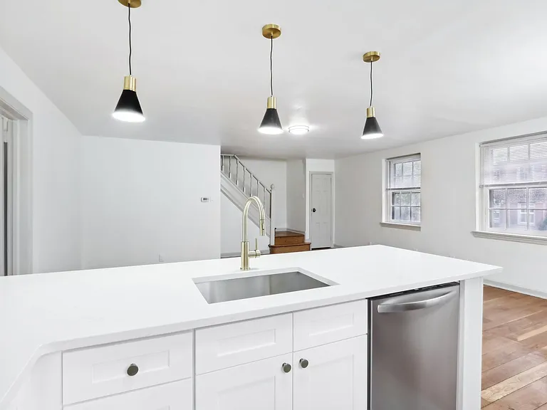 2834 Midvale Ave #M-2834B — Photo 37