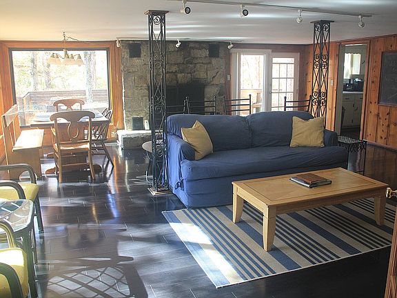 2nd Fireplace. Hearth Room