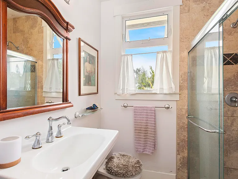 654 Kaupakalua Rd — Photo 14