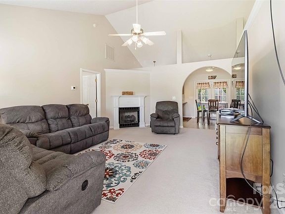 5th image of 1134 Allison Bluff Trl