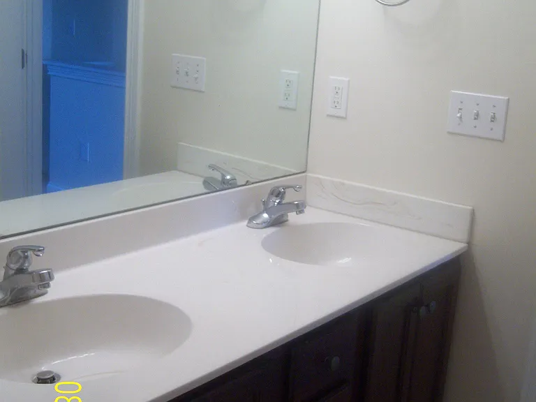 master bedroom ensuite bathroom