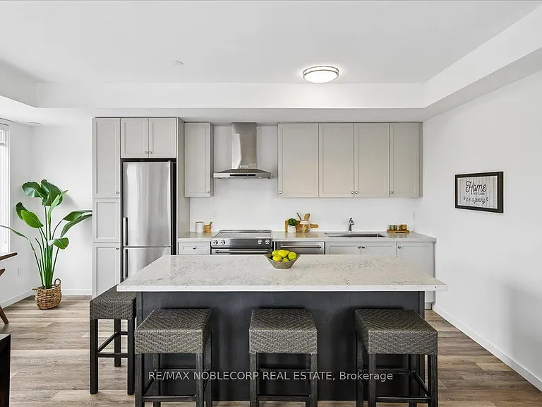 600 Alex Gardner Cir #116 — Photo 11