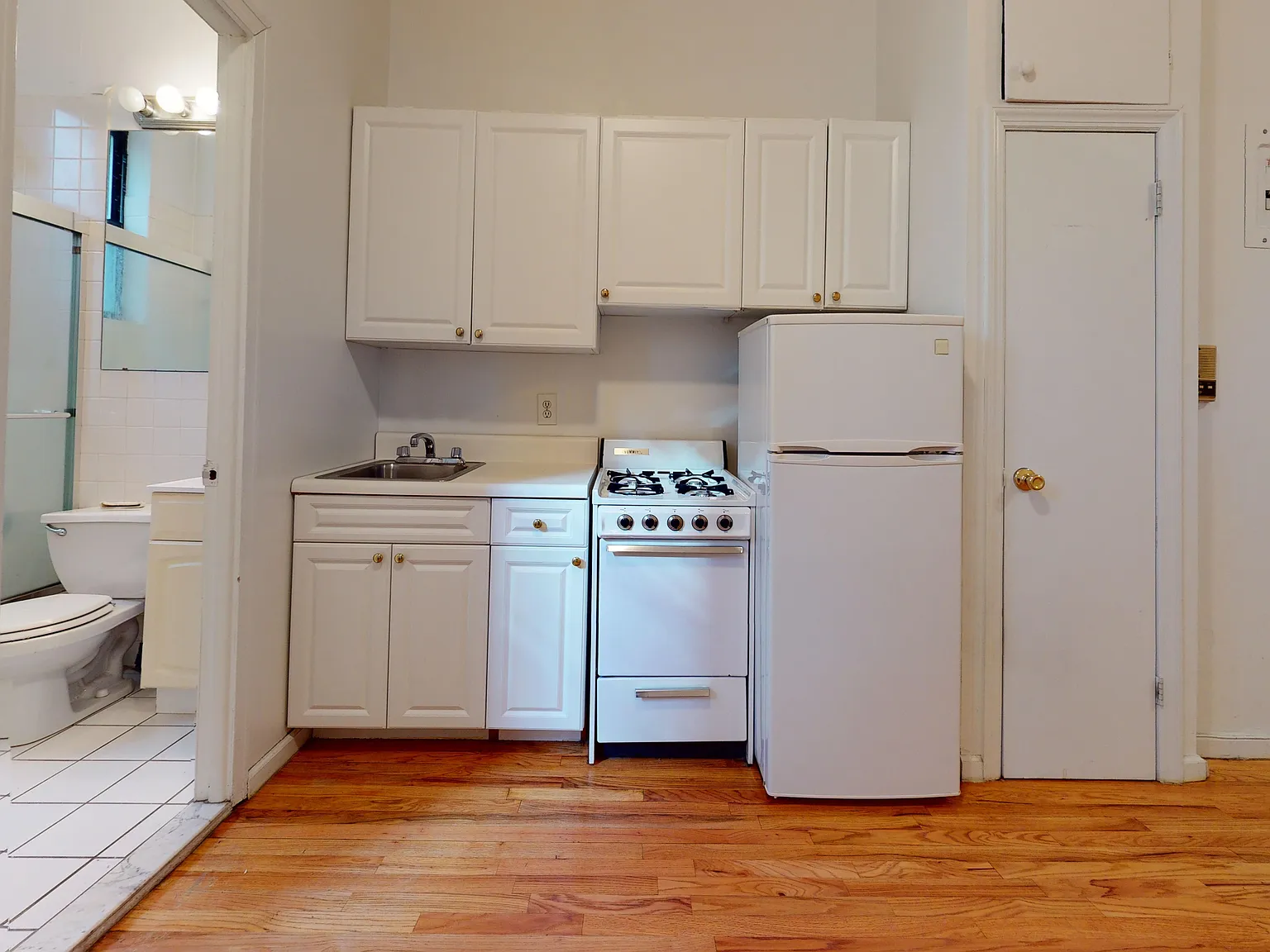 322 East 89th Street — Photo 3