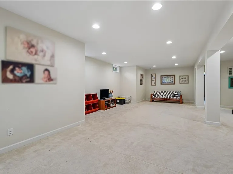 23847 Grayhaven Pl — Photo 28