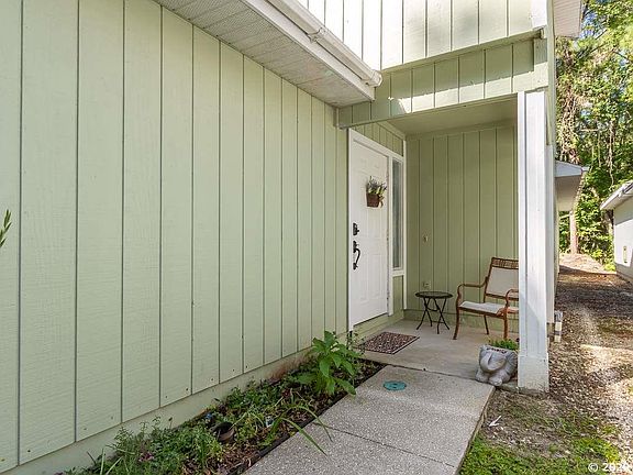 5th image of 7054 NW 52nd Ter