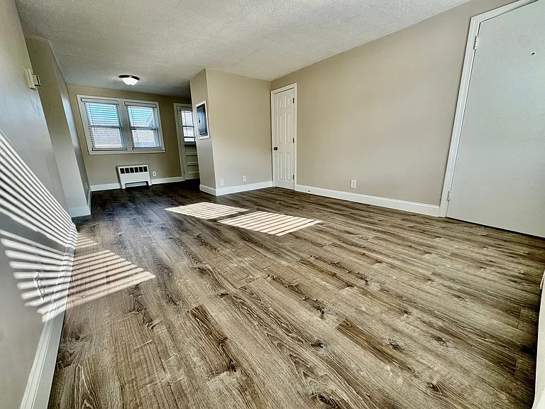 Shawomet Gardens Apartments — Photo 28