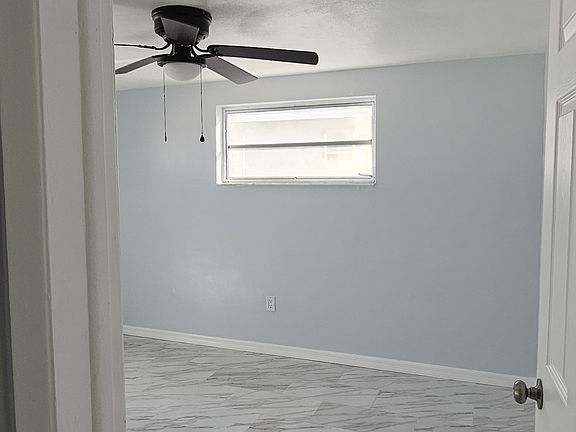4th image of 5247 Penguin Dr