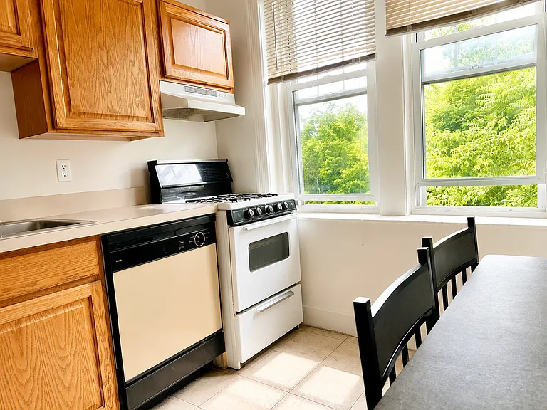 39 Mount Hood Rd #10A — Photo 8