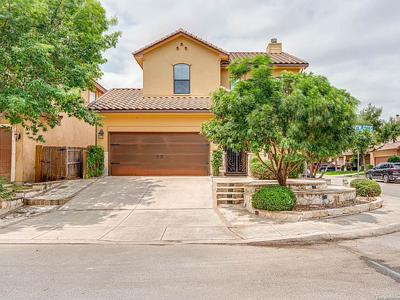 2nd image of 13823 OAKVIEW CV
