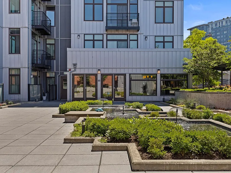 Evolve Apartments — Photo 27