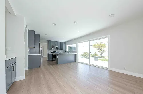 10220 El Monterey Ave Photo 1