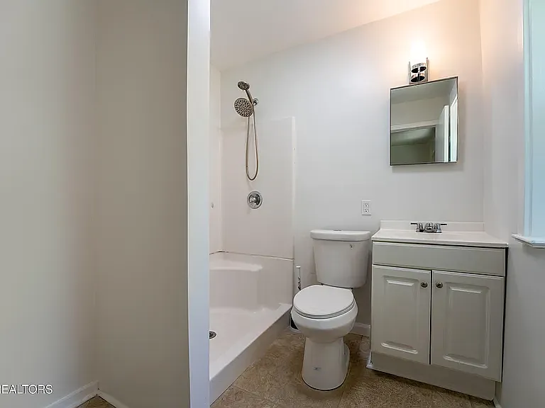 101 Disston Rd — Photo 12