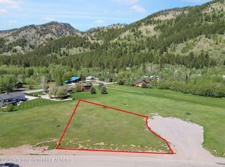 26 Ridgecrest Dr, Thayne, WY 83127