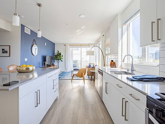 3rd image of 11311 Chandler Blvd #719
