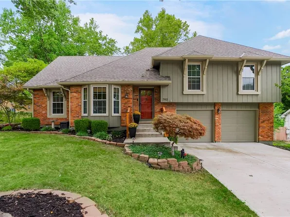 7812 W 90th Ter, Overland Park, KS 66212
