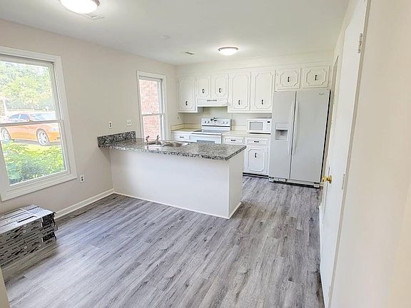 4th image of 4319 Briarstone Ct