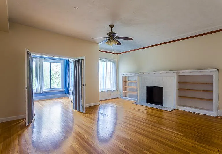 5121 S Ingleside Ave #3 — Photo 6