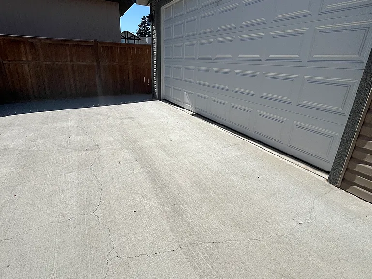 44 Deer Lane Close SE — Photo 14