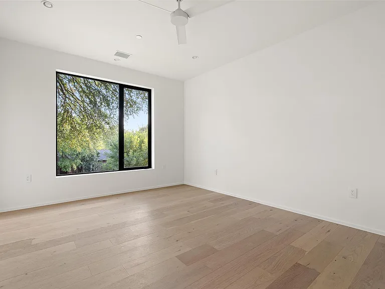 2704 Mountain Laurel Dr — Photo 26
