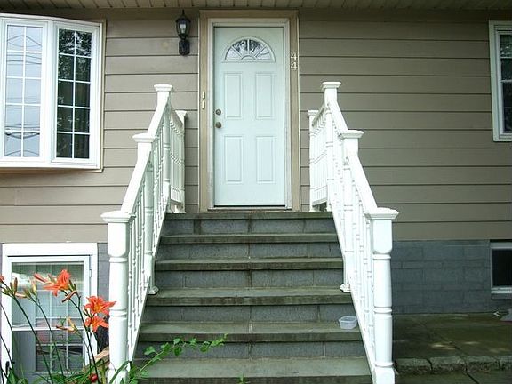 4th image of 44 N Evarts Ave