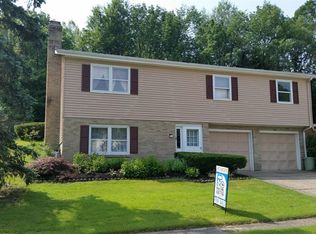 1021 Rita Dr, Erie, PA 16509