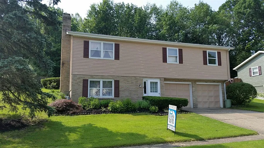 1021 Rita Dr photo 1
