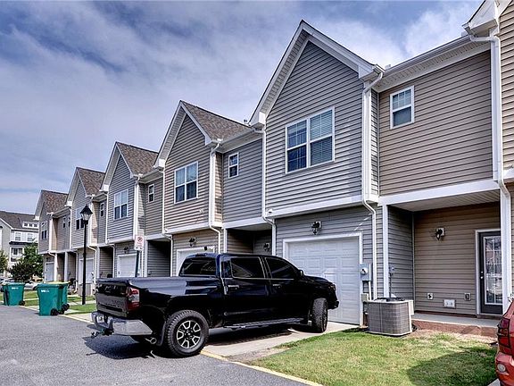 4th image of 2008 Chartwell Dr