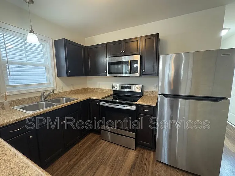 1324 S 8th St — Photo 7