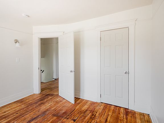 5th image of 241 California St