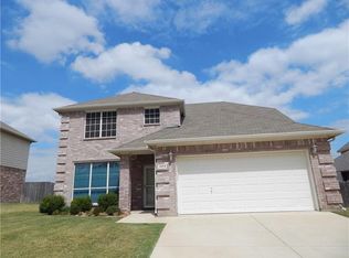 1404 Dun Horse Dr, Haslet, TX 76052