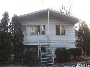 1049 Yukon Ave, Akron, OH 44320