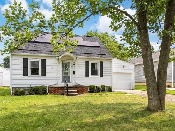 1520 Graf St, Lancaster, OH 43130