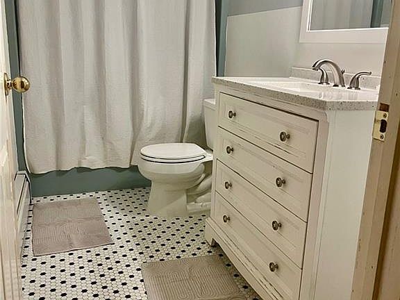 5th image of 380 Sunset Ave APT 14