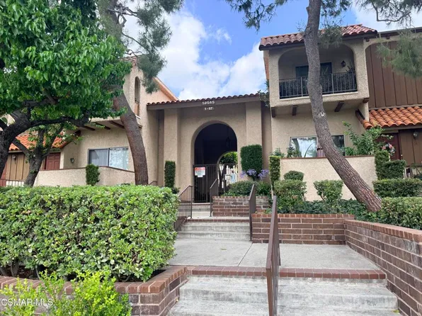 19545 Sherman Way Unit 17, Reseda, CA 91335