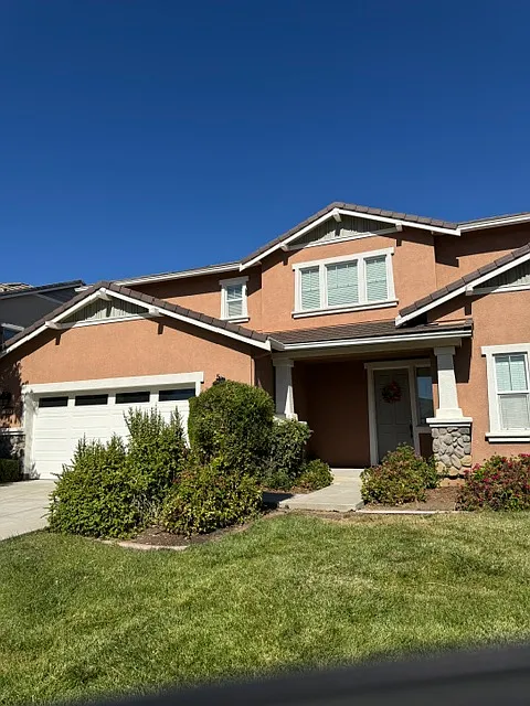 Mint Dr, Brentwood — Photo 1