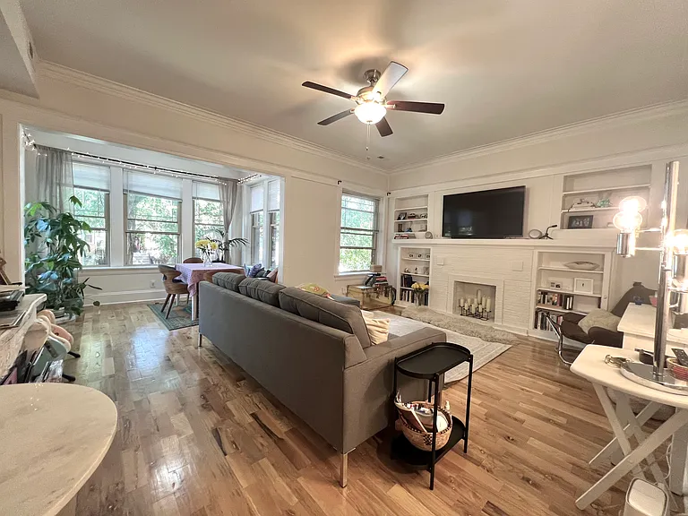 1461 W Catalpa Ave #1 — Photo 9