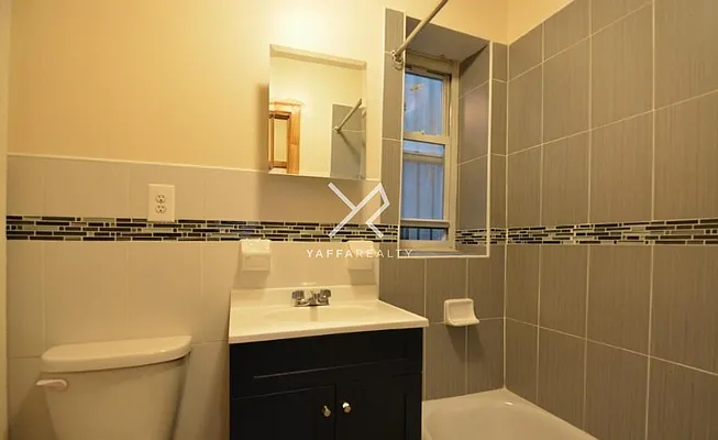 Rented by Yaffa Realty LLC | media 20