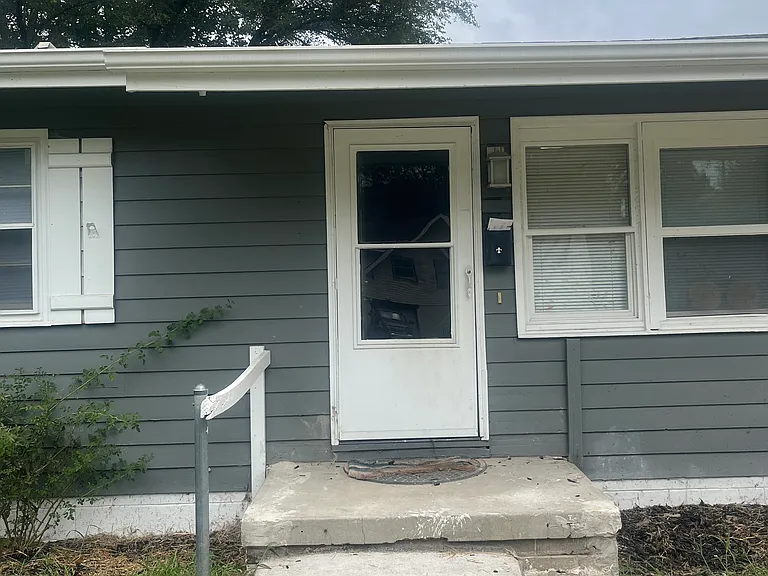 4506 Jaynes St — Photo 1